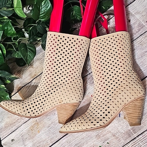 Paige Laila Suede Lase Cut Boots 6.5 - Picture 7 of 12